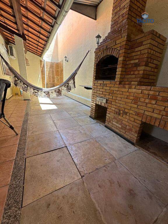 Casa, 4 quartos, 185 m² - Foto 12