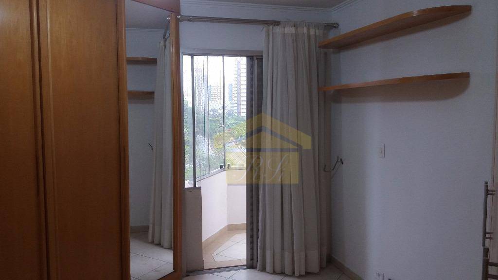 Apartamento à venda com 3 quartos, 90m² - Foto 11