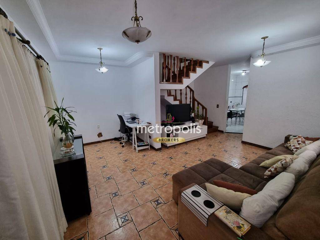 Sobrado à venda com 3 quartos, 120m² - Foto 1