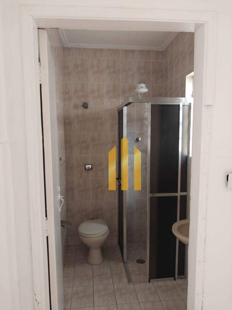 Sobrado à venda e aluguel com 3 quartos, 180m² - Foto 53