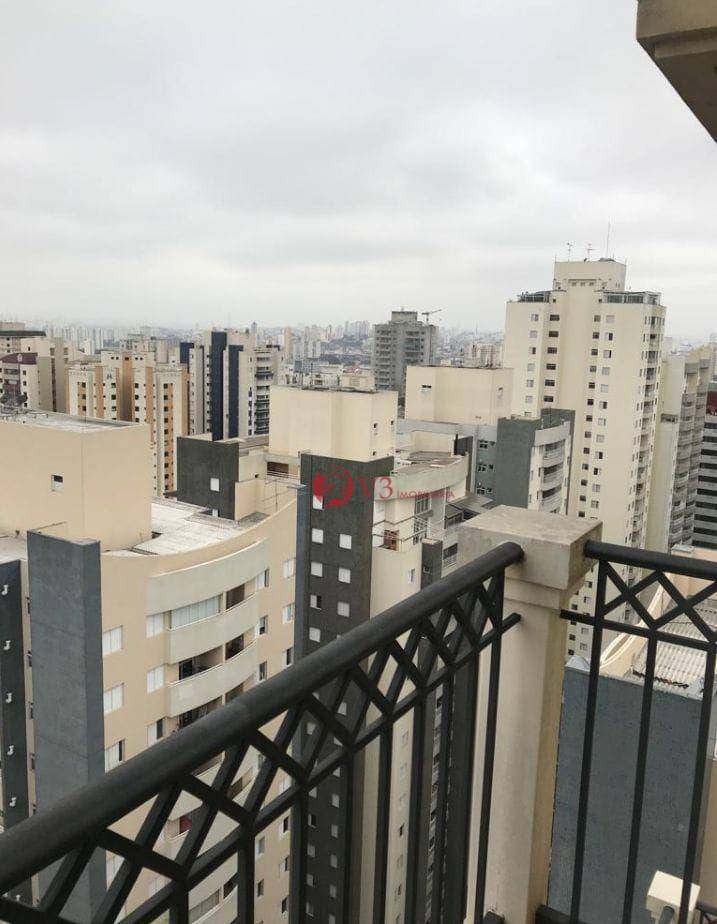 Apartamento à venda com 2 quartos, 70m² - Foto 2