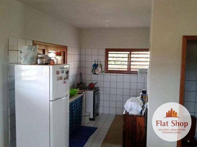 Casa à venda com 2 quartos, 117m² - Foto 12