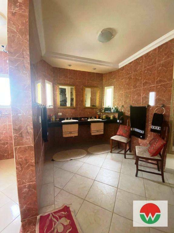 Casa de Condomínio à venda e aluguel com 5 quartos, 600m² - Foto 12