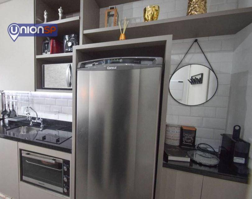 Apartamento à venda com 1 quarto, 38m² - Foto 11