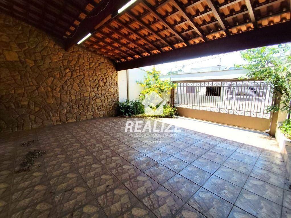 Casa à venda com 3 quartos, 144m² - Foto 4