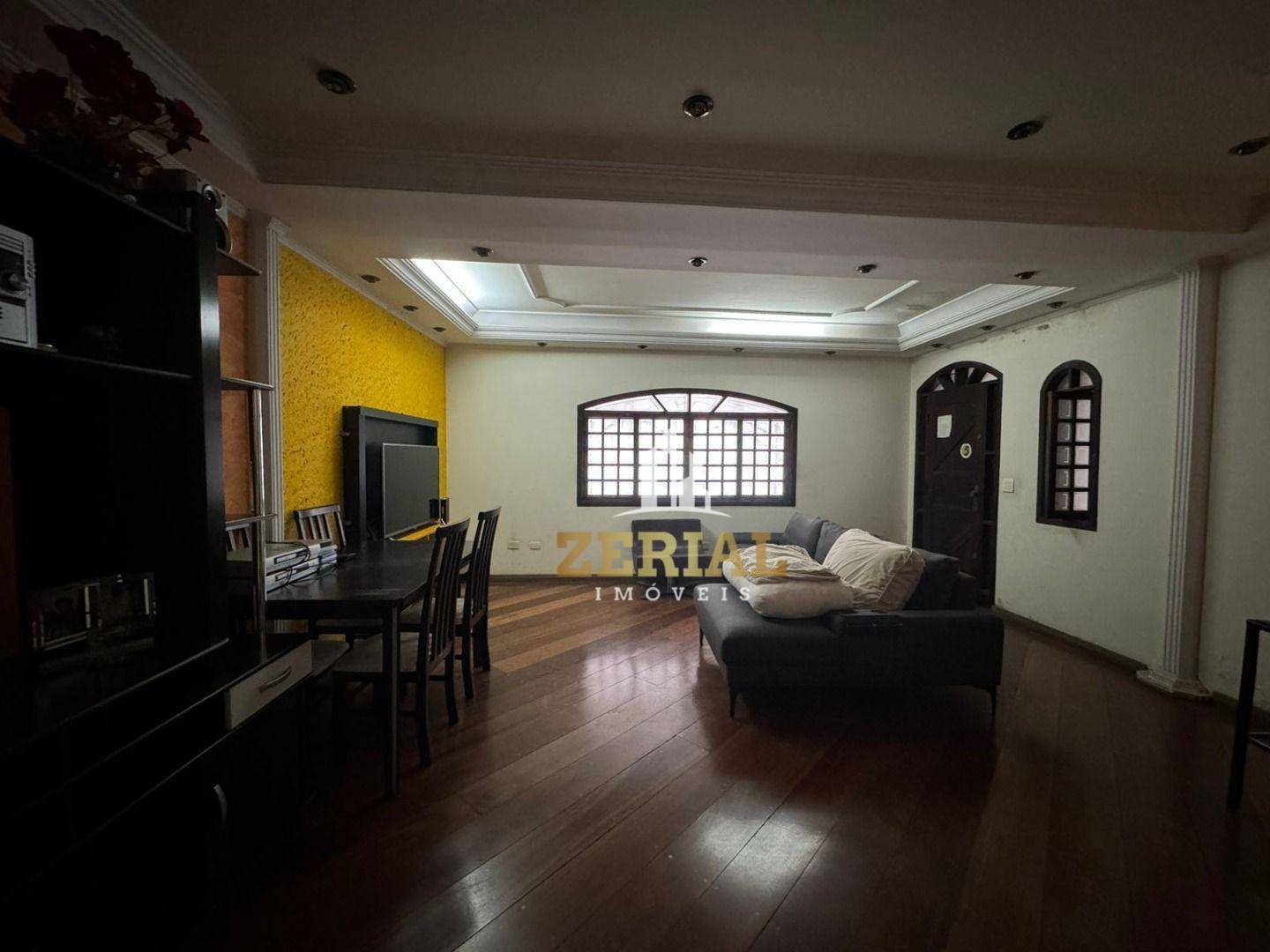 Sobrado, 3 quartos, 381 m² - Foto 2