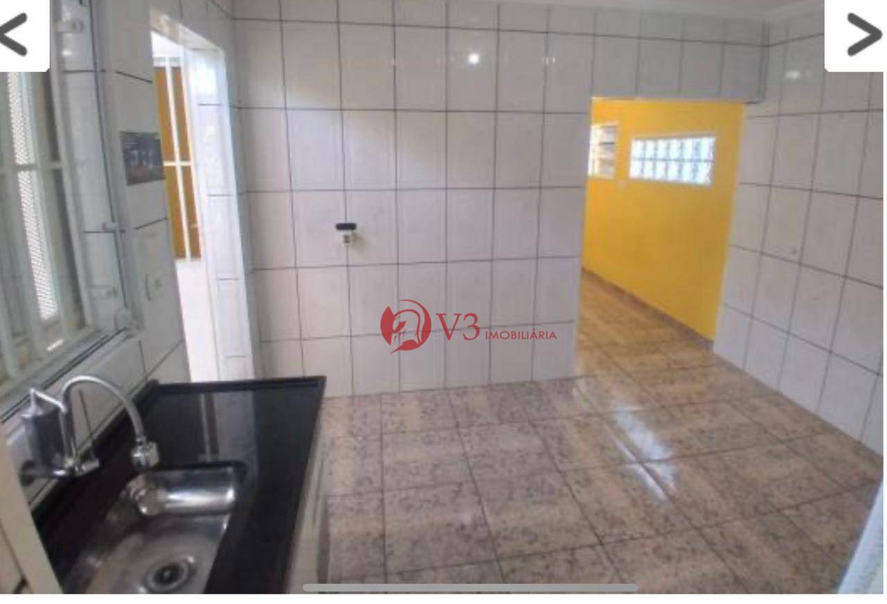 Casa à venda com 5 quartos, 125m² - Foto 14