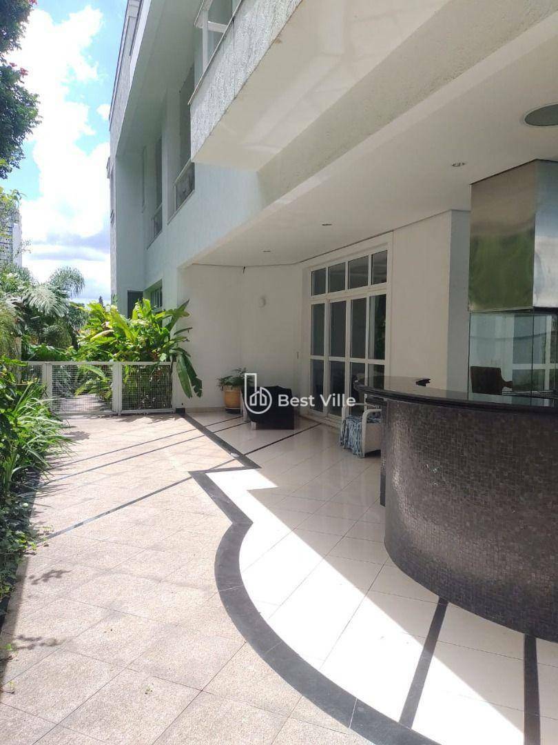 Casa de Condomínio para alugar com 4 quartos, 950m² - Foto 31