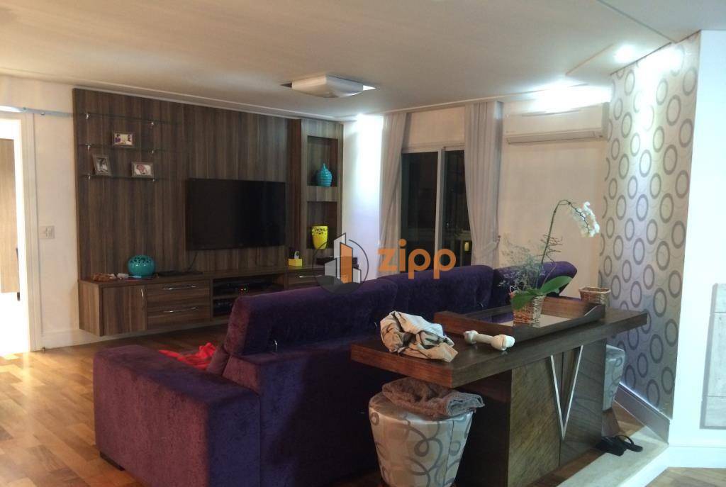 Apartamento à venda com 3 quartos, 200m² - Foto 1