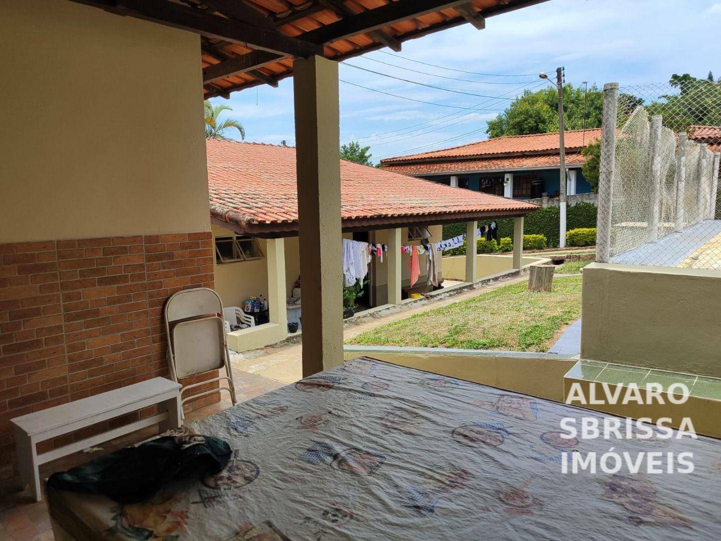 Chácara à venda com 5 quartos, 296m² - Foto 8