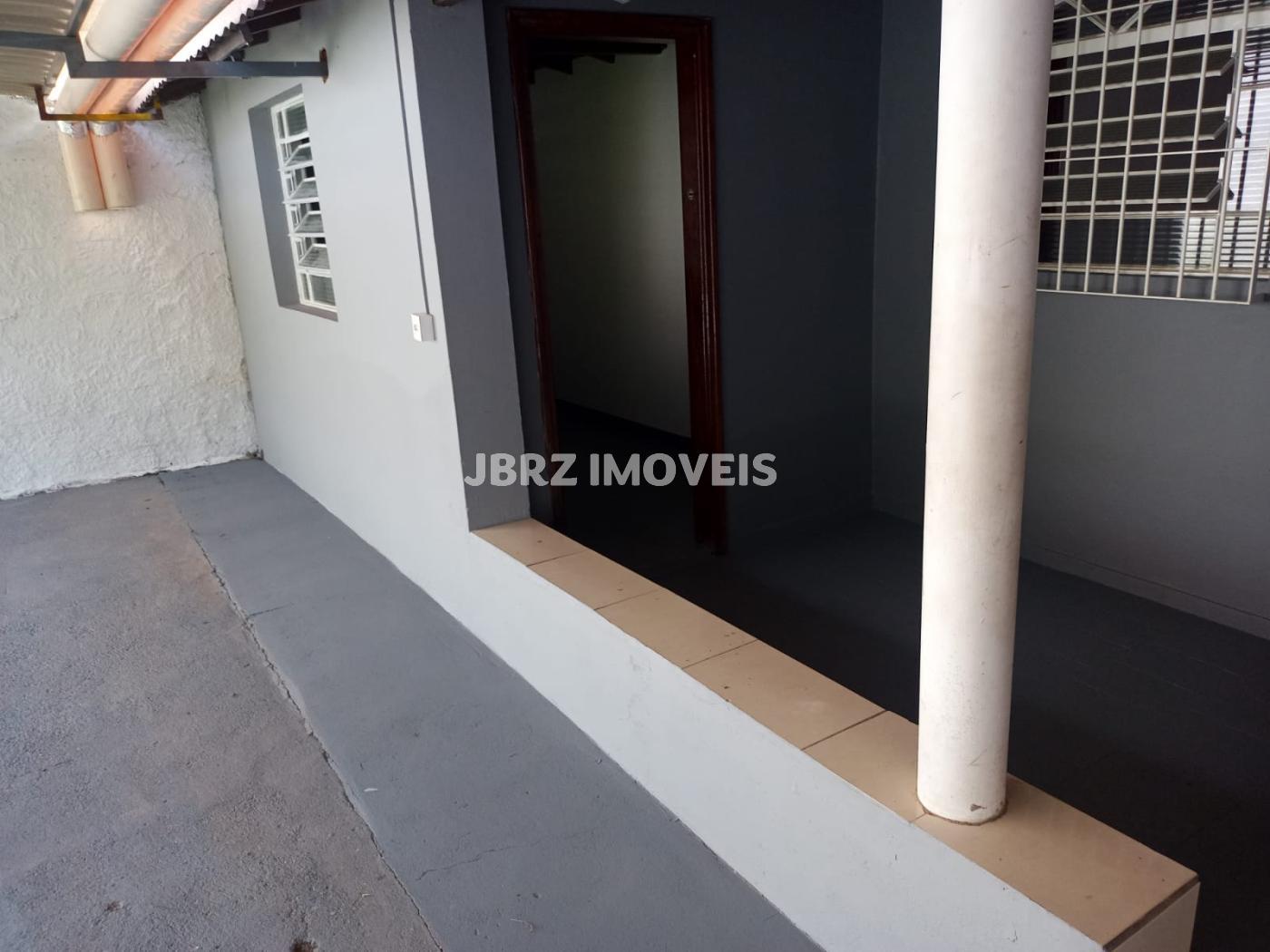 Casa para alugar com 2 quartos, 137m² - Foto 4