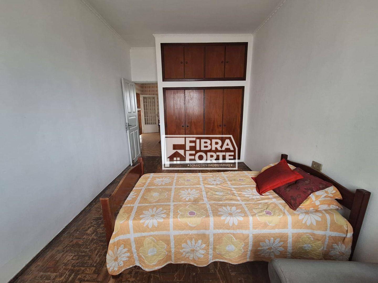 Casa à venda com 3 quartos, 125m² - Foto 13