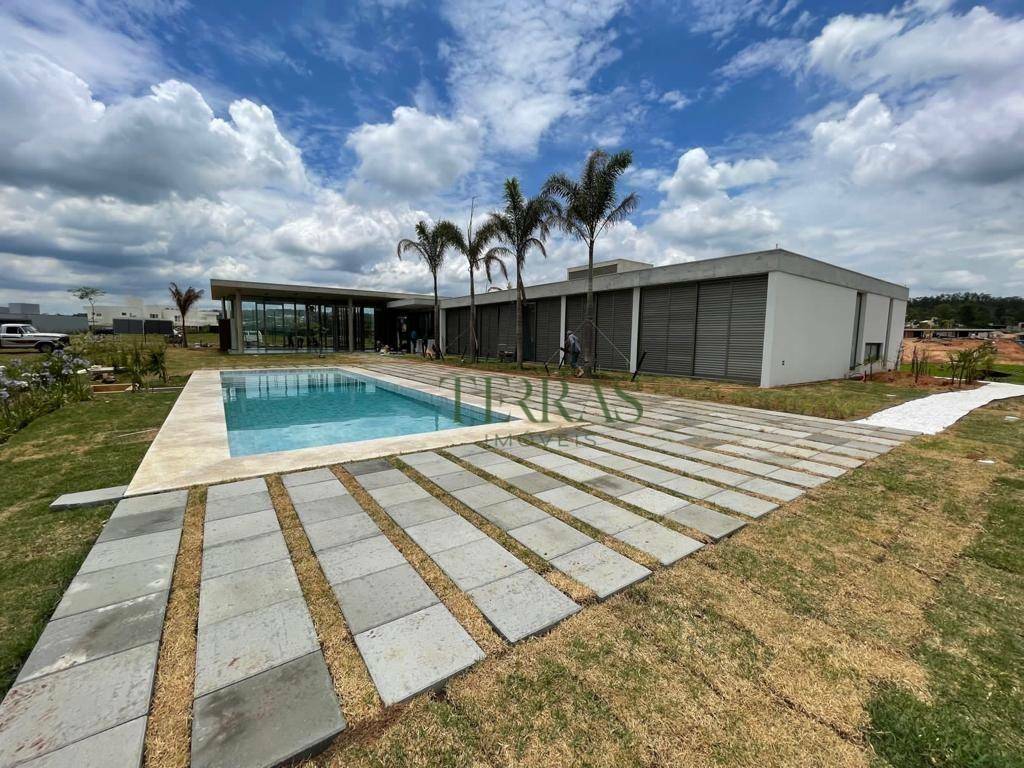 Casa de Condomínio à venda com 5 quartos, 650m² - Foto 2