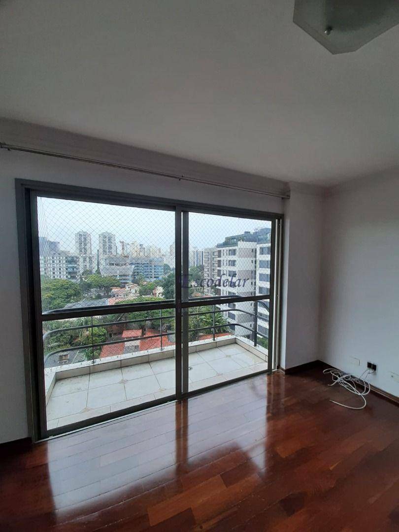 Apartamento à venda com 3 quartos, 130m² - Foto 1