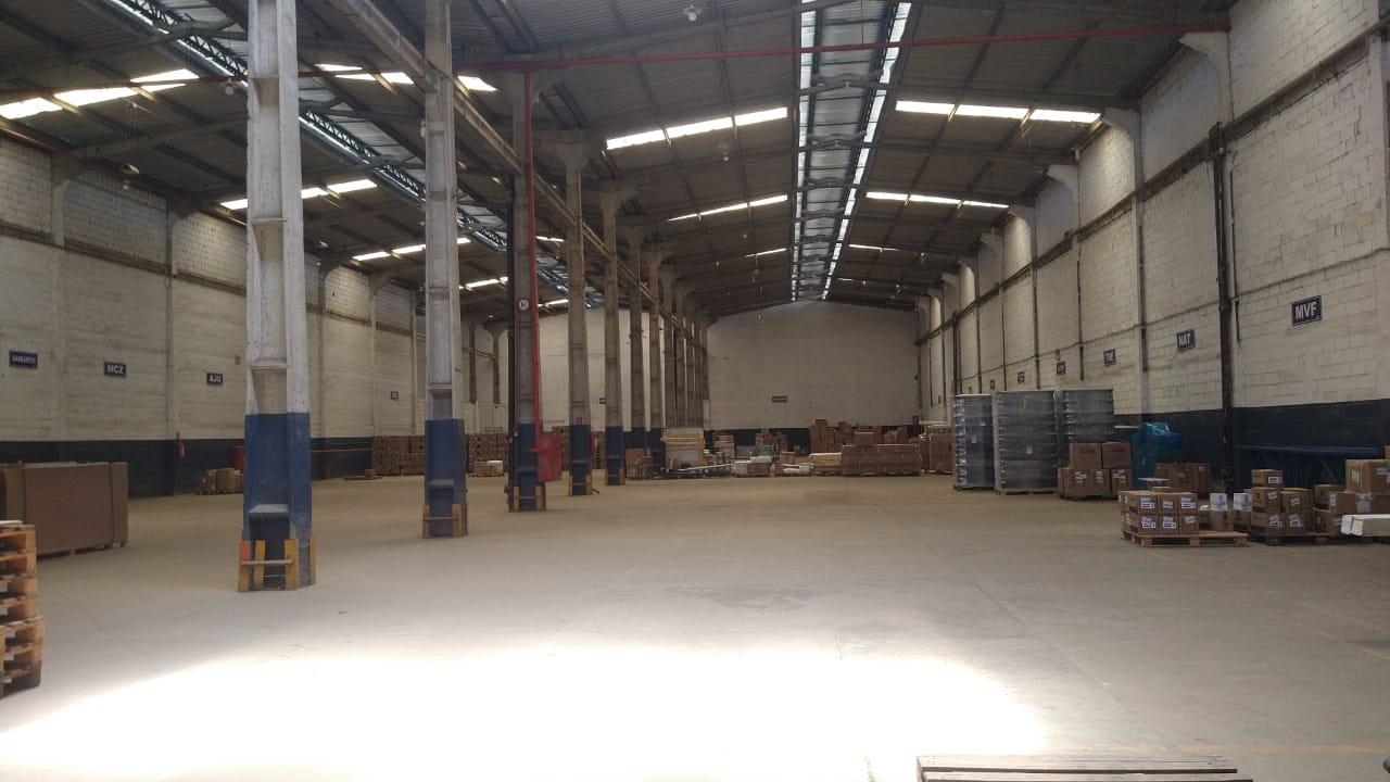 Depósito-Galpão-Armazém para alugar com 1 quarto, 6500m² - Foto 11