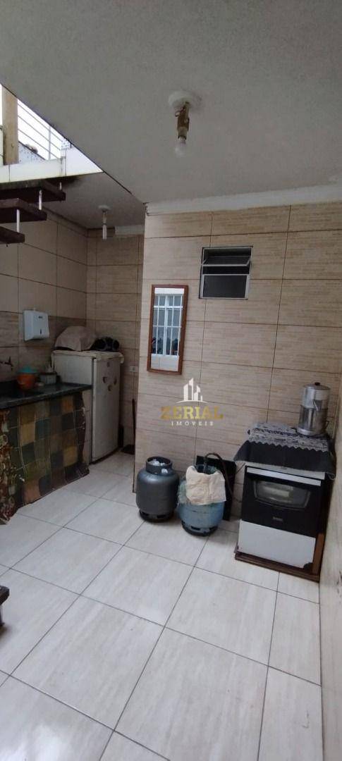 Sobrado à venda com 2 quartos, 110m² - Foto 14