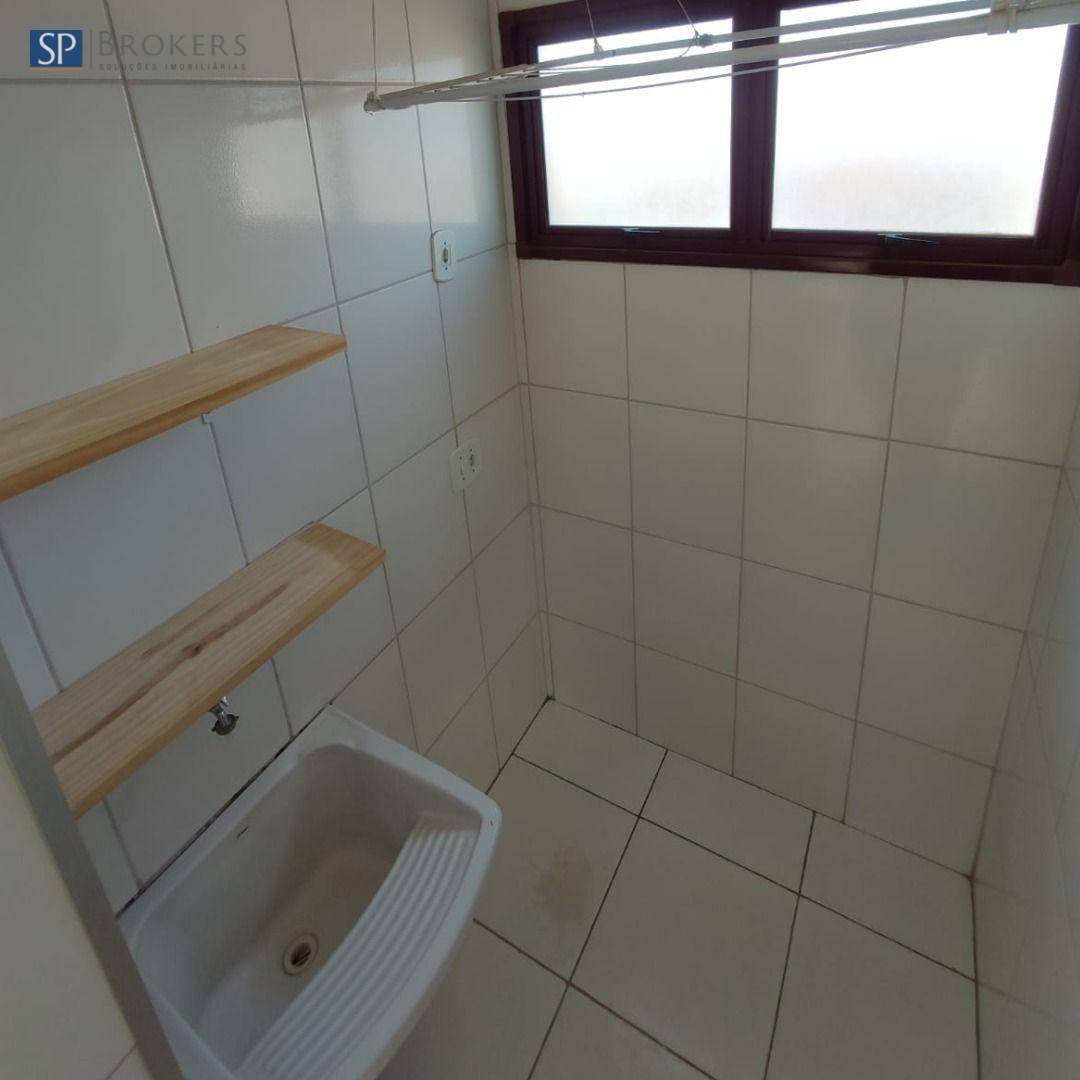 Apartamento à venda com 2 quartos, 64m² - Foto 12