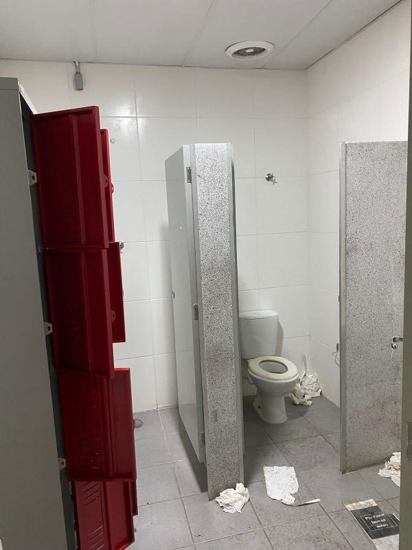 Sobrado à venda com 3 quartos, 216m² - Foto 14