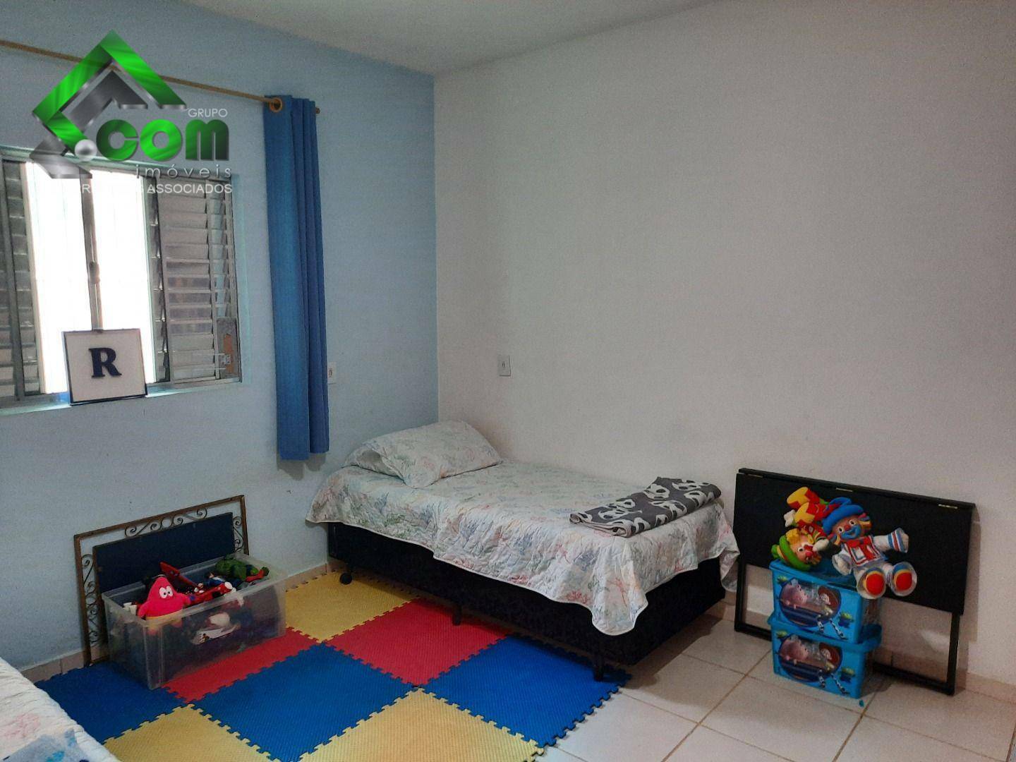 Chácara à venda com 3 quartos, 160m² - Foto 12