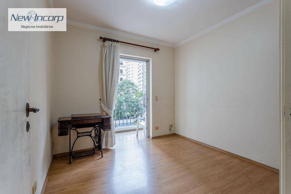 Apartamento à venda com 4 quartos, 169m² - Foto 12