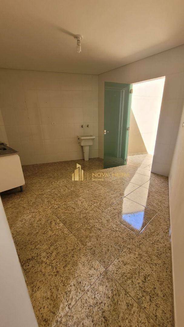 Kitnet e Studio para alugar com 1 quarto, 30m² - Foto 3