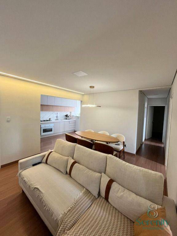 Apartamento à venda com 3 quartos, 85m² - Foto 1