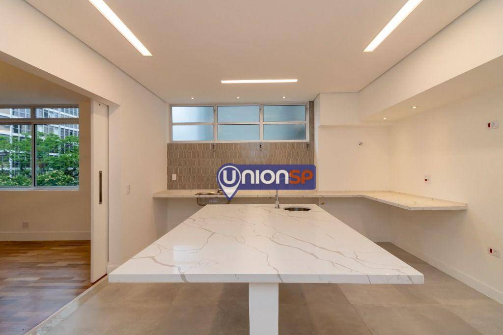 Apartamento à venda com 3 quartos, 270m² - Foto 19