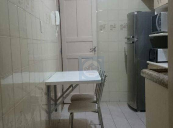 Apartamento à venda com 2 quartos, 70m² - Foto 19