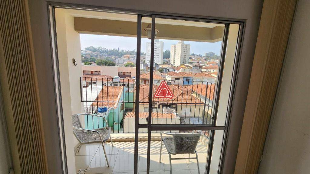 Apartamento à venda com 3 quartos, 70m² - Foto 11