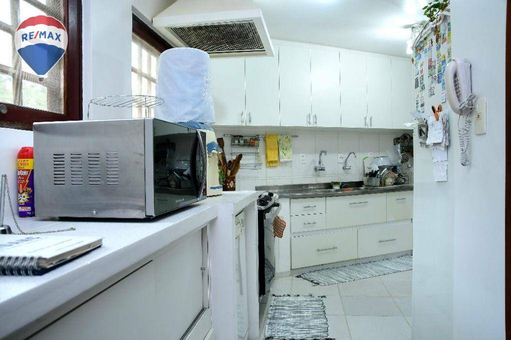 Casa à venda com 4 quartos, 600m² - Foto 53