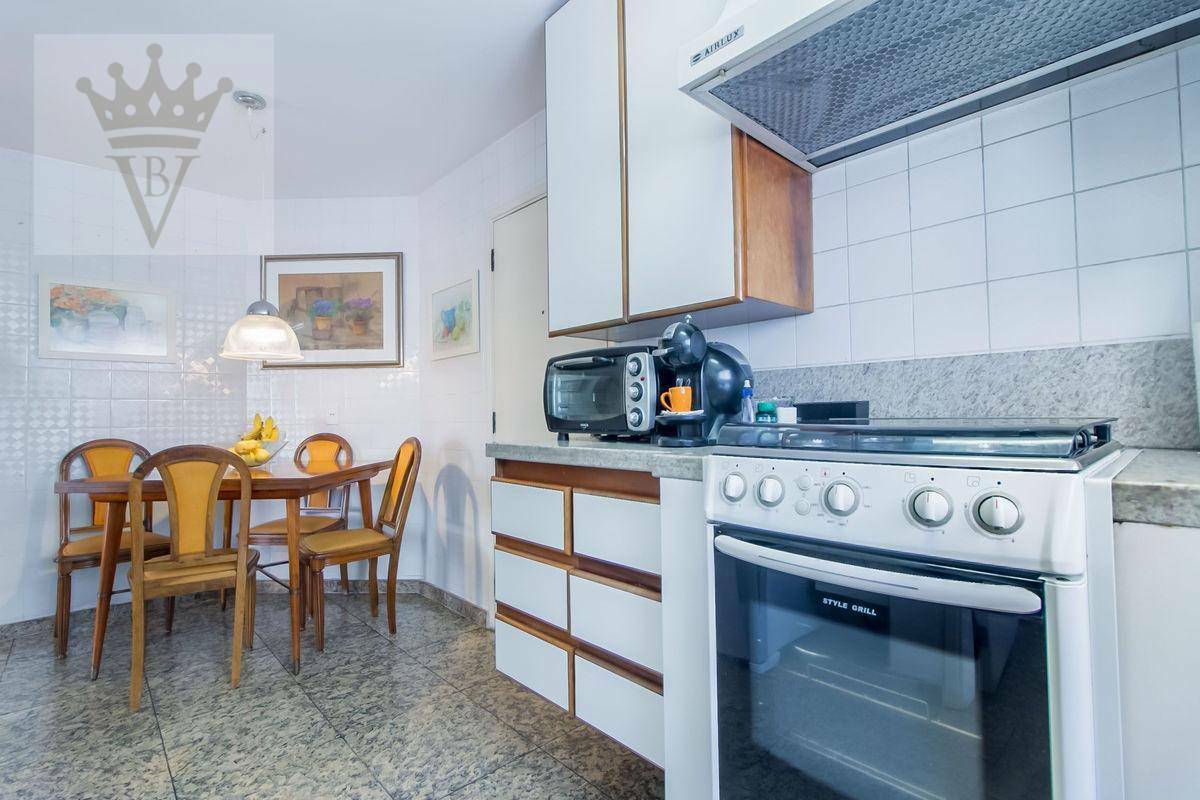 Apartamento à venda com 3 quartos, 230m² - Foto 21