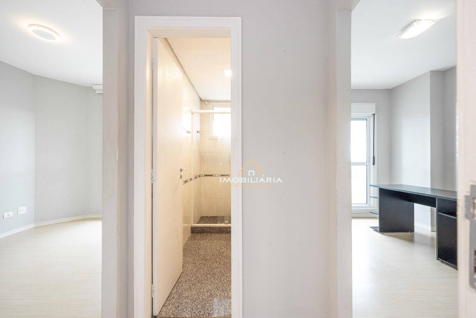 Apartamento à venda com 4 quartos, 215m² - Foto 38