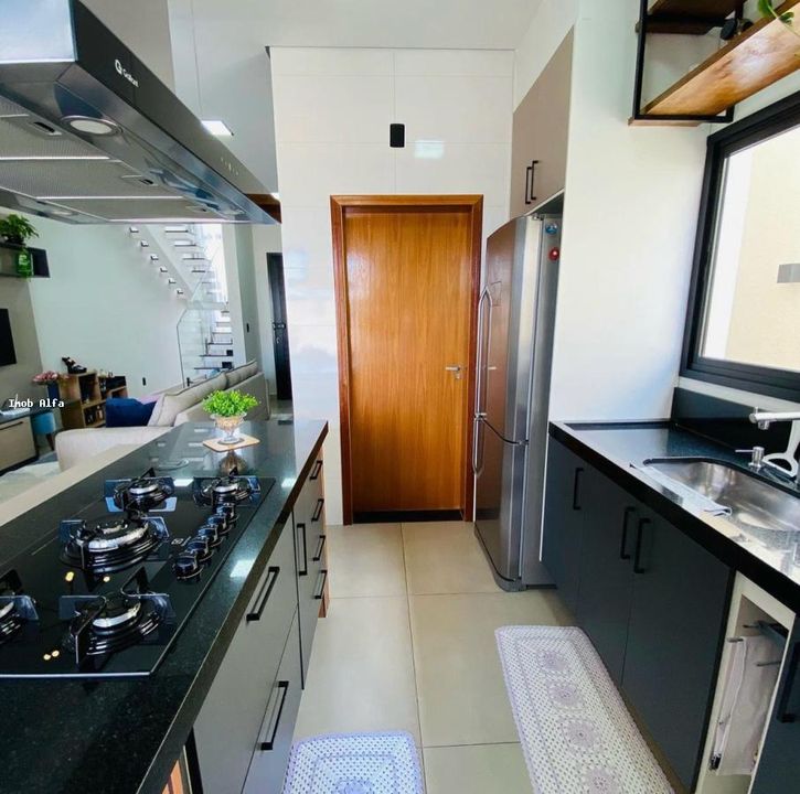 Casa de Condomínio à venda com 3 quartos, 164m² - Foto 3