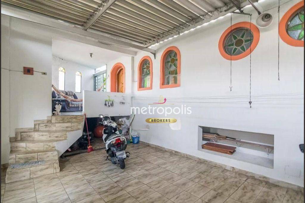 Sobrado à venda com 3 quartos, 300m² - Foto 31