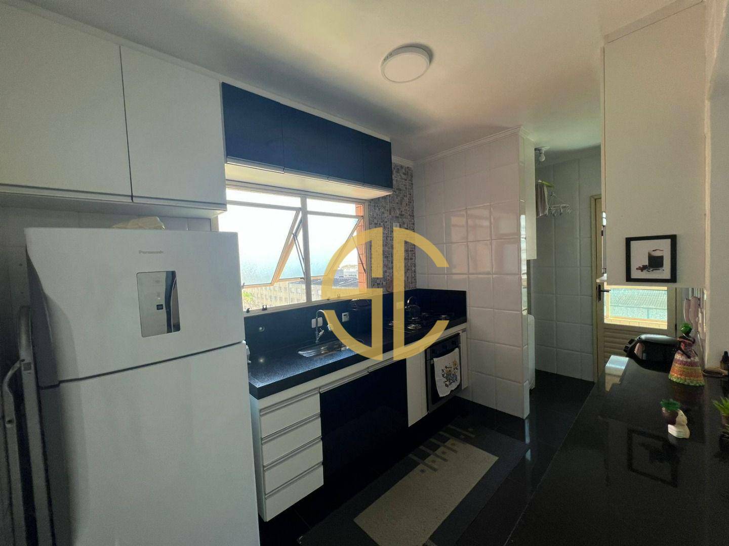 Apartamento à venda com 2 quartos, 78m² - Foto 9