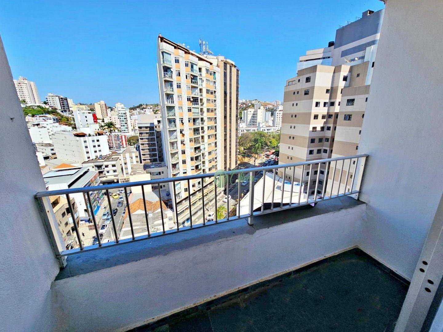 Apartamento à venda com 1 quarto, 60m² - Foto 2