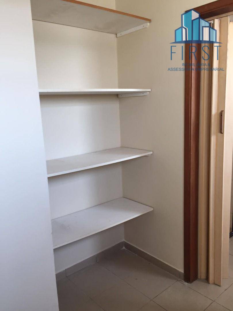 Apartamento à venda com 3 quartos, 182m² - Foto 26