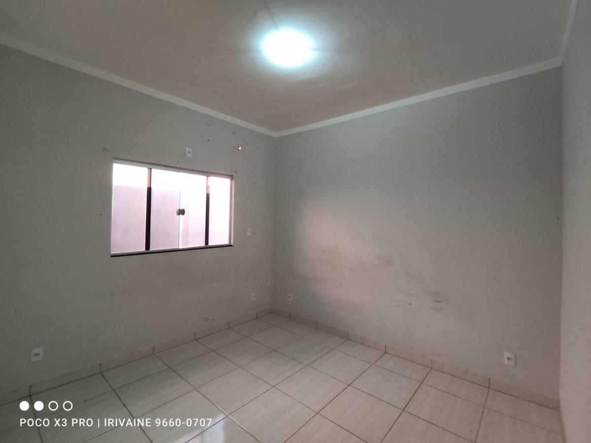 Casa à venda com 2 quartos, 150m² - Foto 13