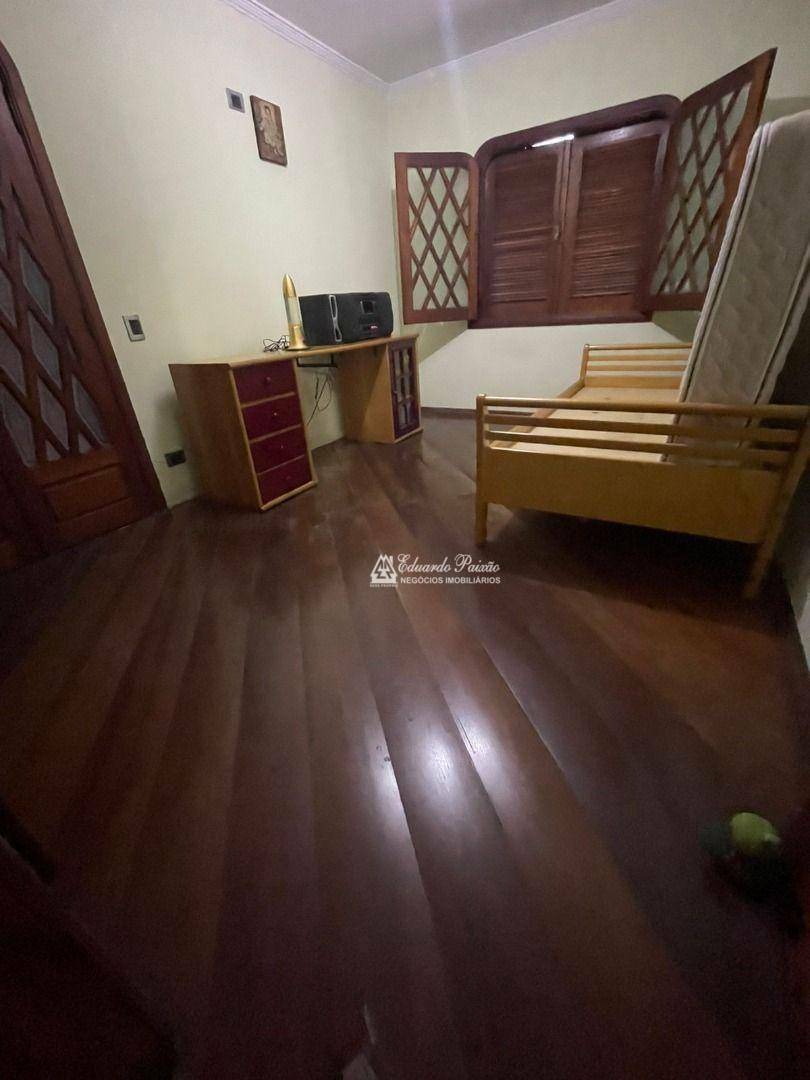 Sobrado à venda e aluguel com 3 quartos, 380m² - Foto 22