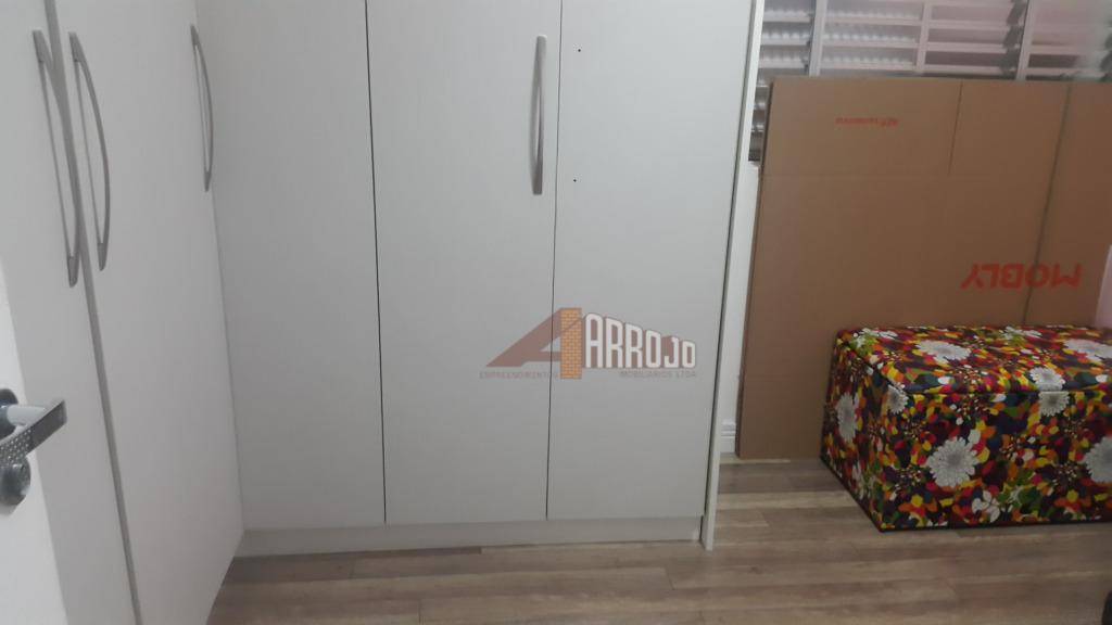 Apartamento à venda com 3 quartos, 70m² - Foto 12