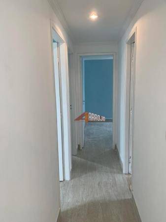 Apartamento à venda com 3 quartos, 70m² - Foto 11