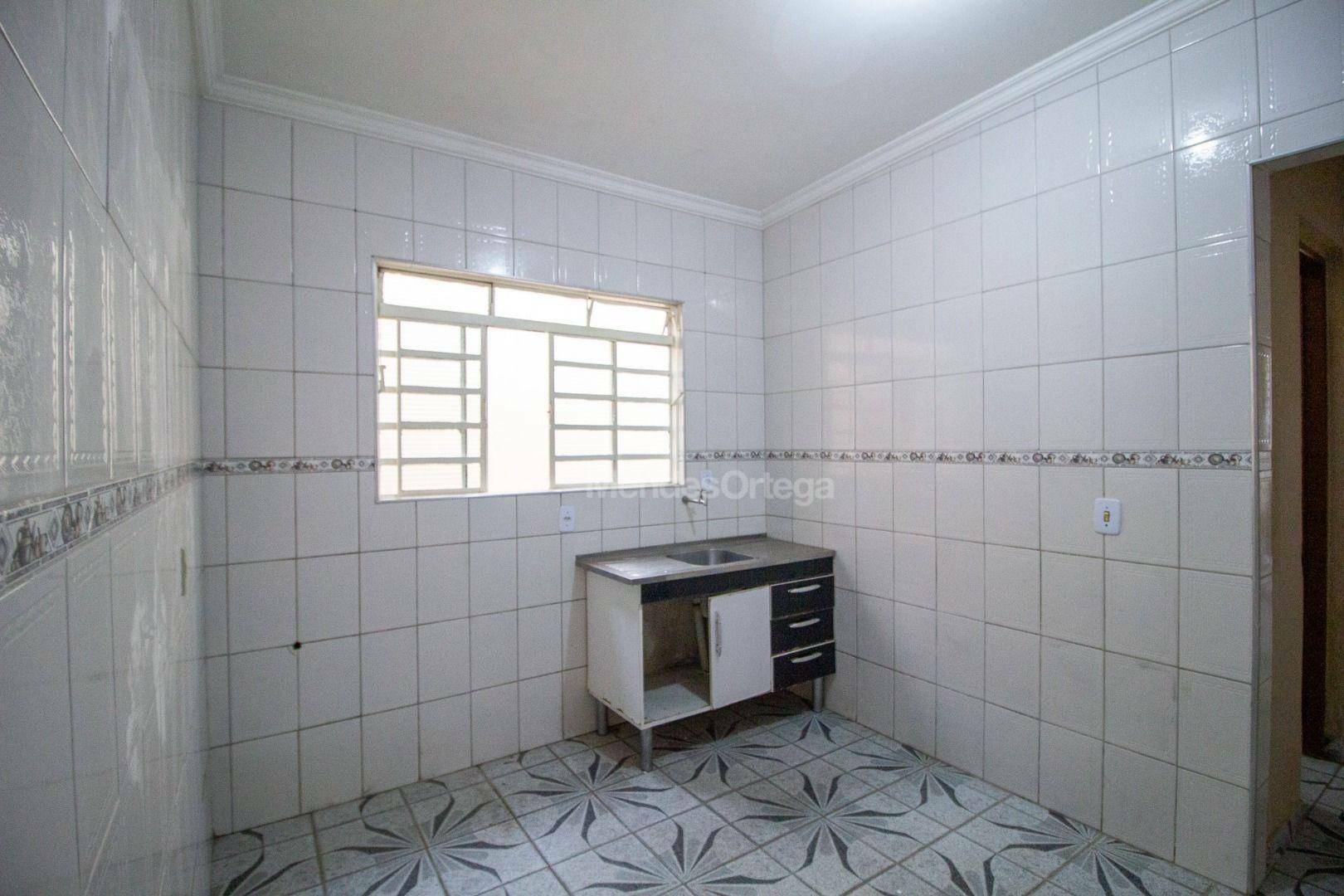 Casa à venda com 2 quartos, 124m² - Foto 9