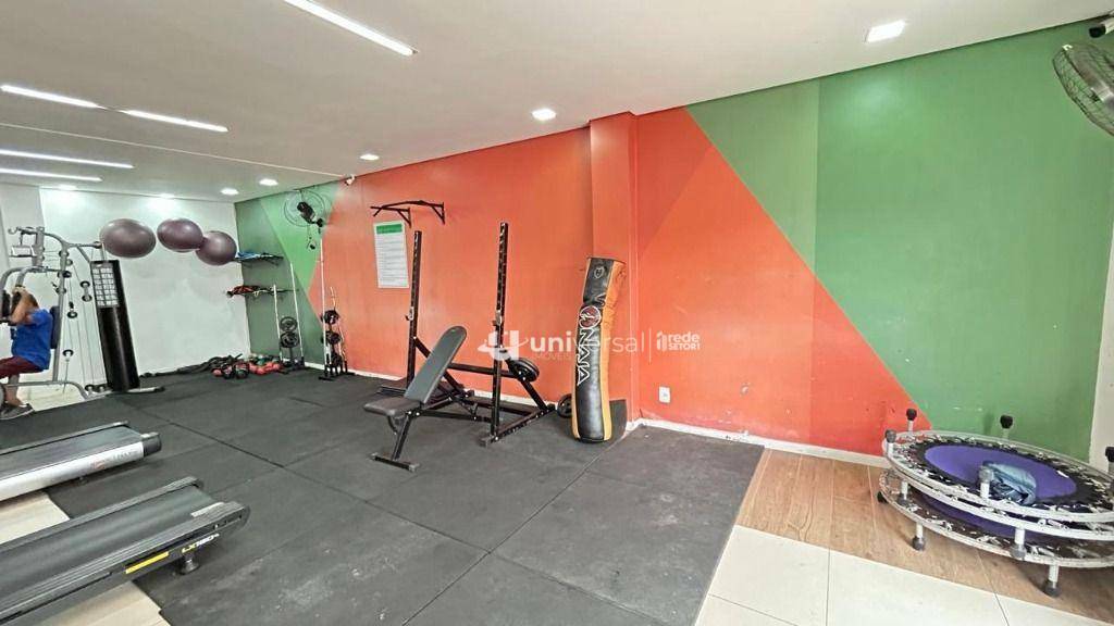 Apartamento à venda com 2 quartos, 60m² - Foto 7