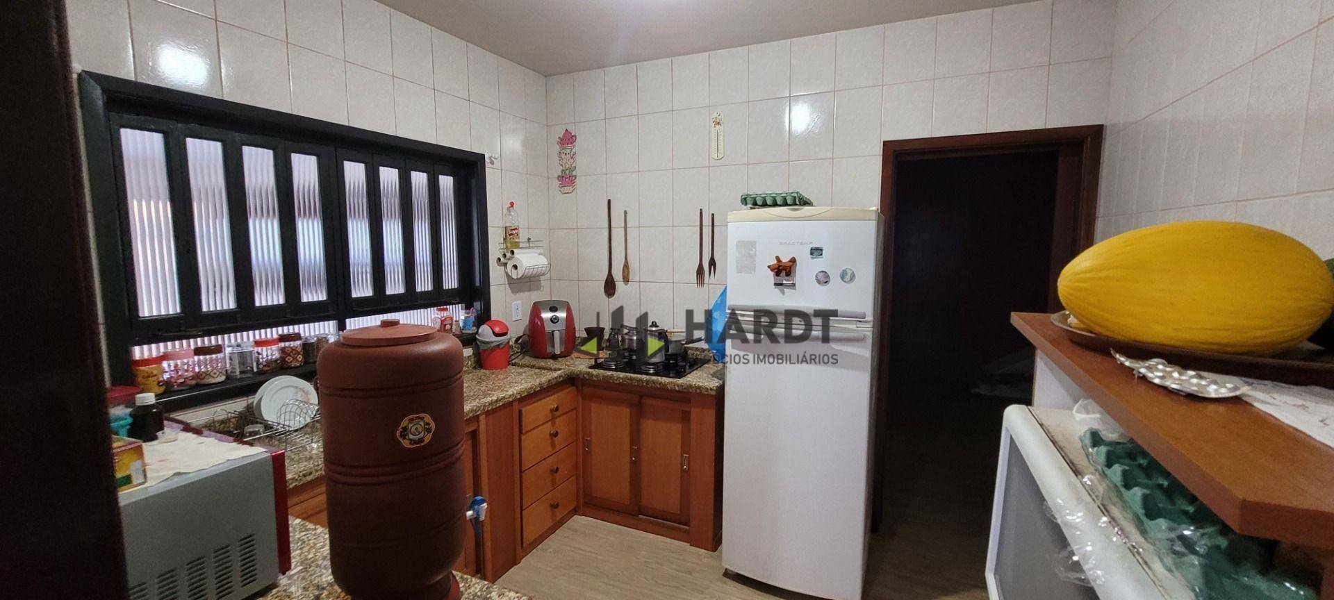 Chácara à venda com 4 quartos, 205m² - Foto 23
