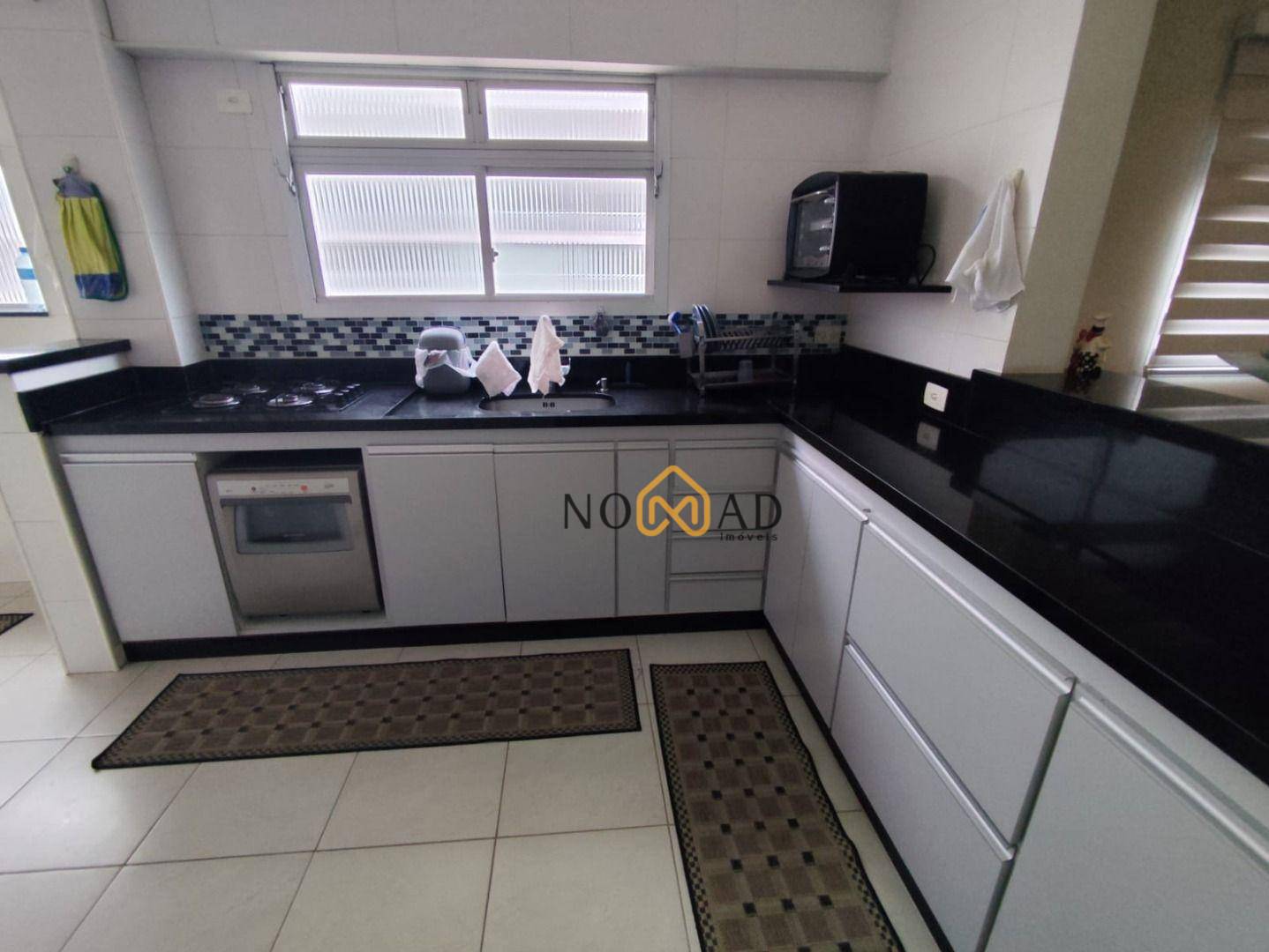 Apartamento à venda com 2 quartos, 70m² - Foto 18