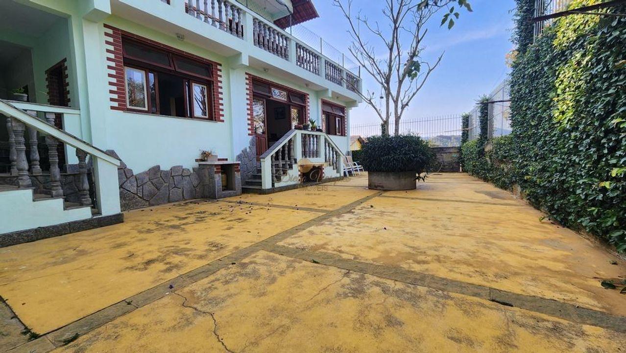 Casa de Condomínio à venda com 3 quartos, 670m² - Foto 44