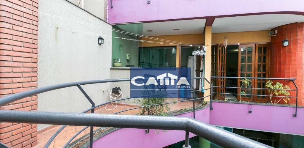 Sobrado à venda com 3 quartos, 240m² - Foto 51