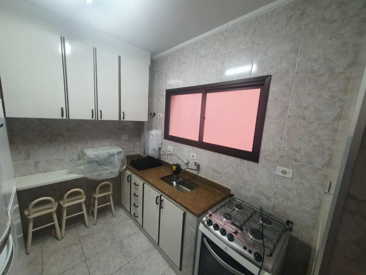 Apartamento à venda com 2 quartos, 70m² - Foto 6