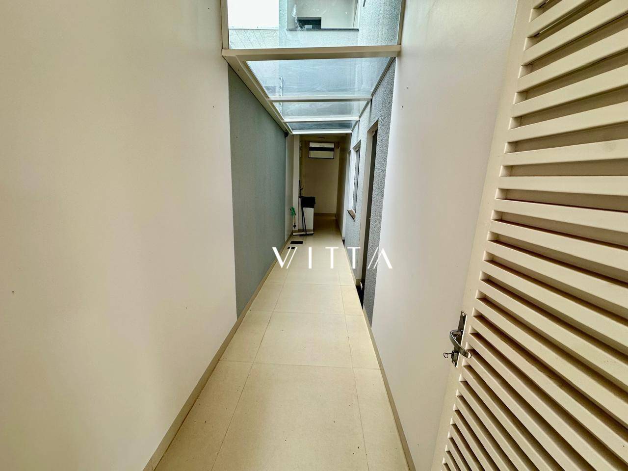Casa, 5 quartos, 350 m² - Foto 4