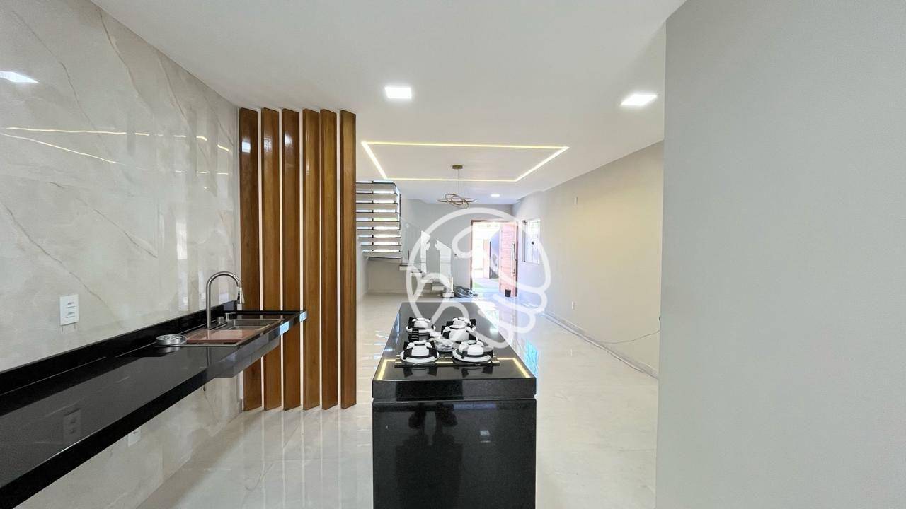 Casa, 3 quartos, 180 m² - Foto 4